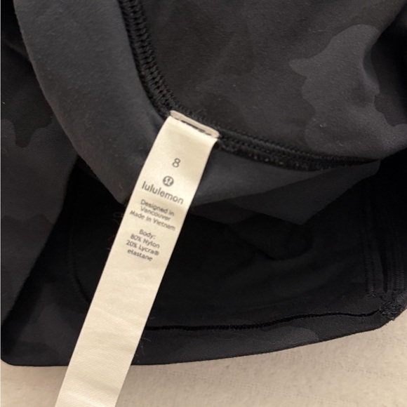 Lululemon Athletica Dark Camouflage Leggings - Picture 4 of 4